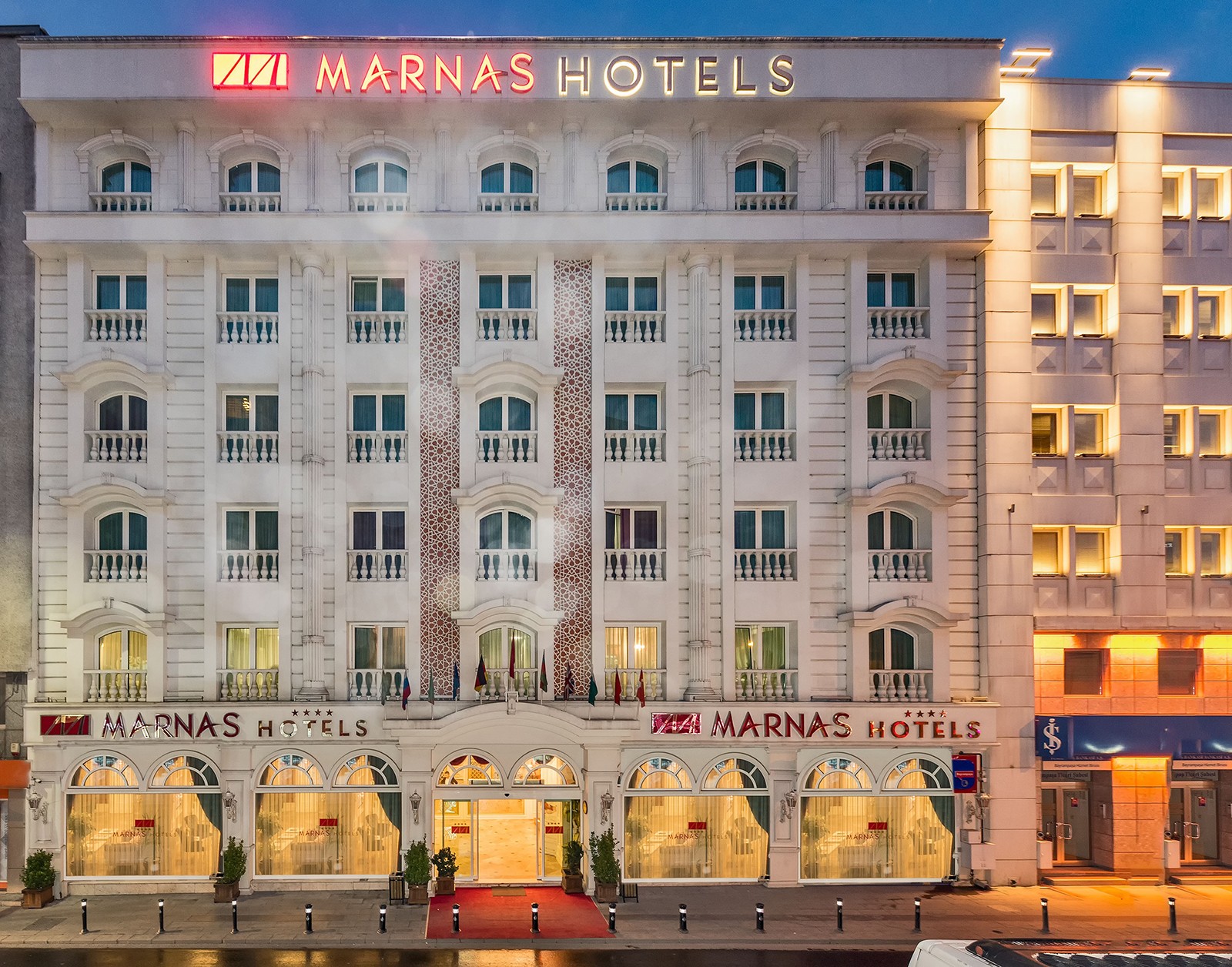 Marnas Hotel