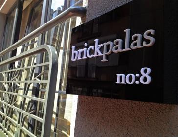 Brickpalas Hotel
